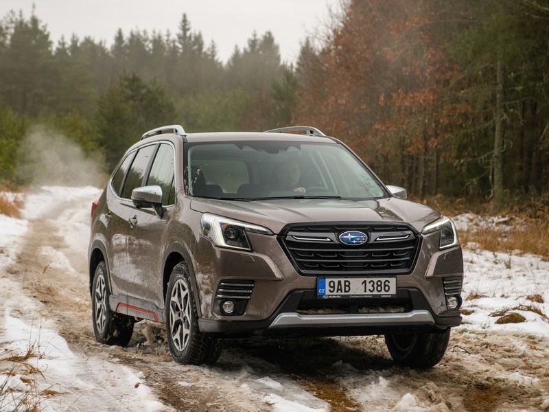 Ještě bezpečnější Subaru Forester e-Boxer